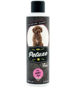 Petuxe Texturizing Shampoo - wegański szampon nawilżający i nadający teksturę dla ras psów z kręconą sierścią